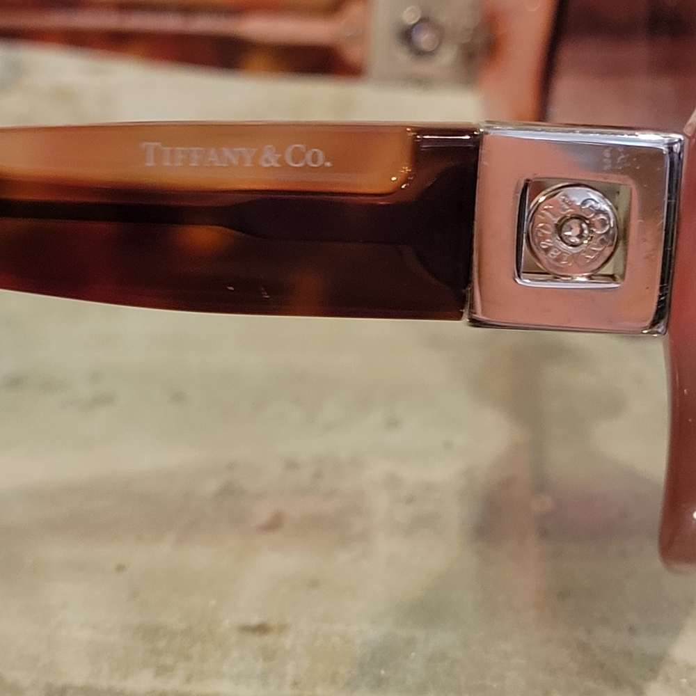 Tiffany & Company TF 4034 Pillow Shape Perscription Sunglasses. #496 - Picture 10 of 16